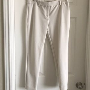 Express size 8S Ivory crop pants